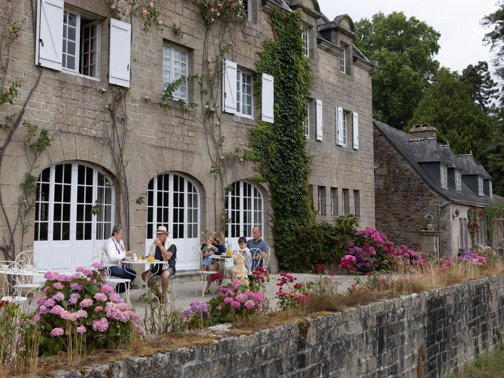 Hotel Manoir Du Stang La Forêt-Fouesnant Exterior foto